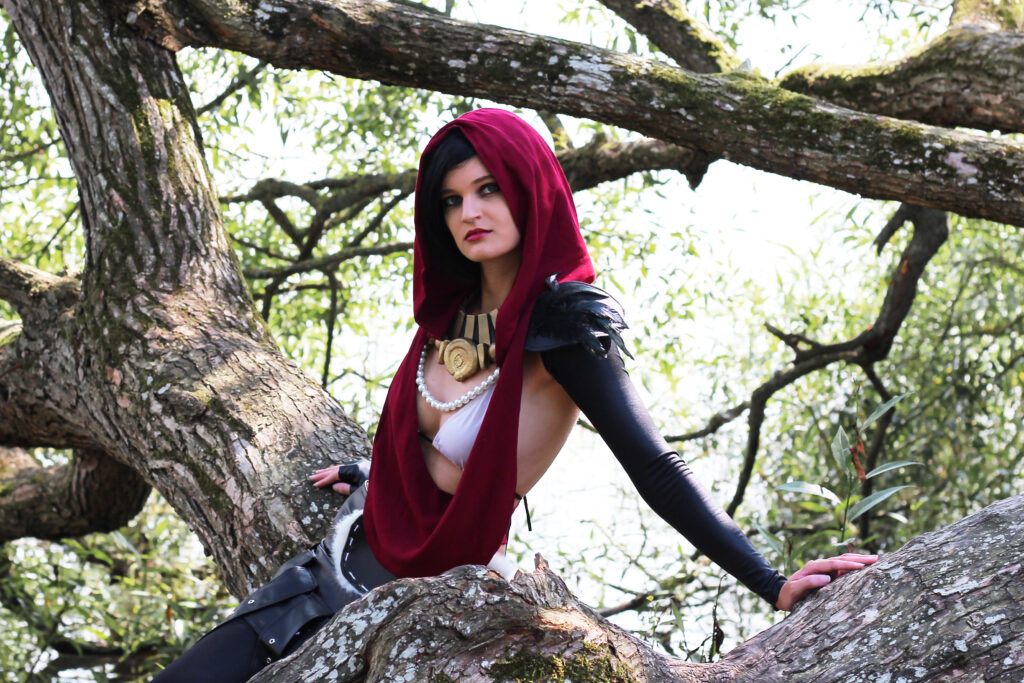 Morrigan Cosplay Branch